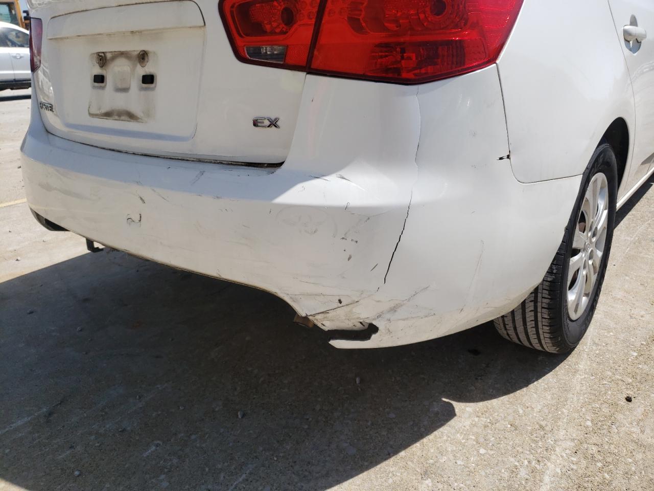 Photo 9 from auction – 2011 KIA FORTE EX with VIN KNAFU4A24B5890981