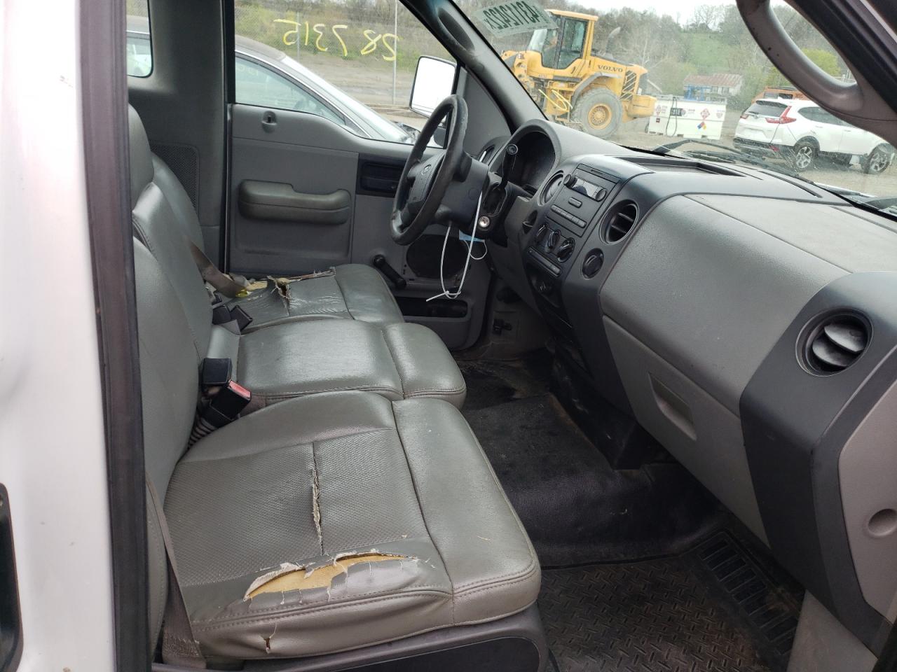 Photo 5 from auction – 2007 FORD F150 with VIN 1FTRF12277NA52670