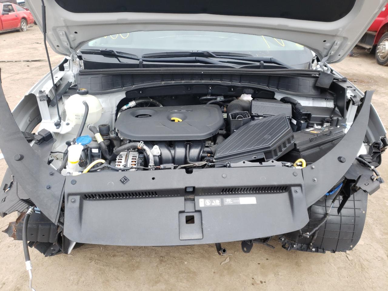 Photo 7 from auction – 2019 HYUNDAI TUCSON SE with VIN KM8J2CA48KU869969