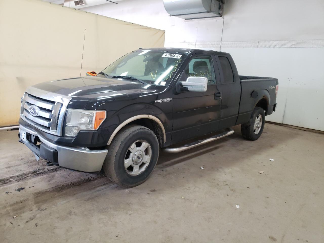 Photo 2 from auction – 2010 FORD F150 SUPER with VIN 1FTFX1EV1AFA46161