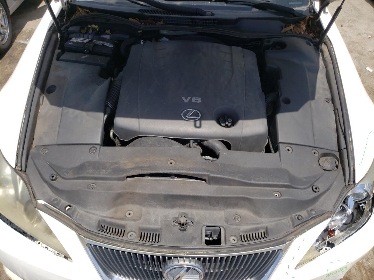 Photo 7 from auction – 2006 LEXUS IS 250 with VIN JTHCK262362000937