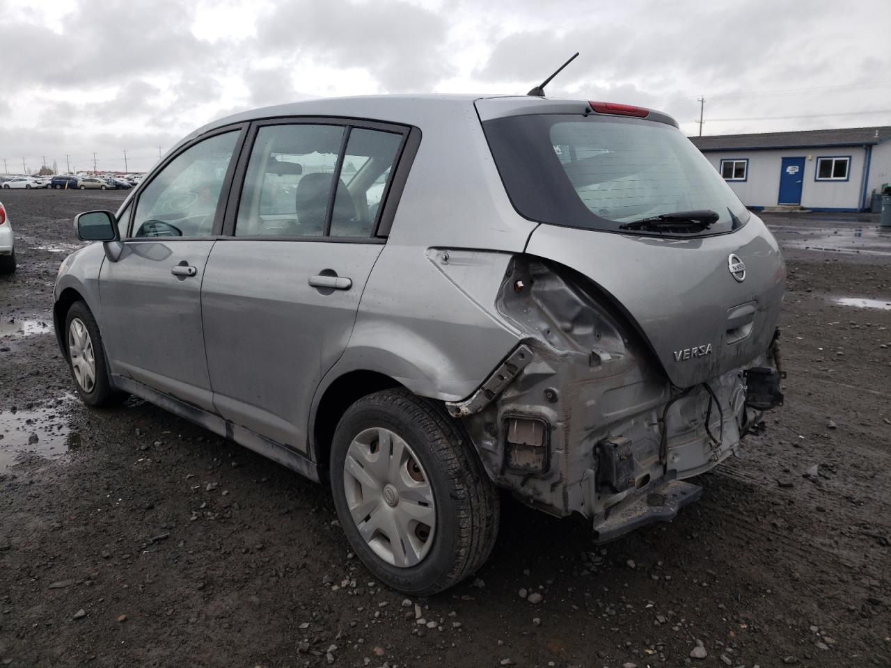 Photo 3 from auction – 2010 NISSAN VERSA S with VIN 3N1BC1CP6AL419833