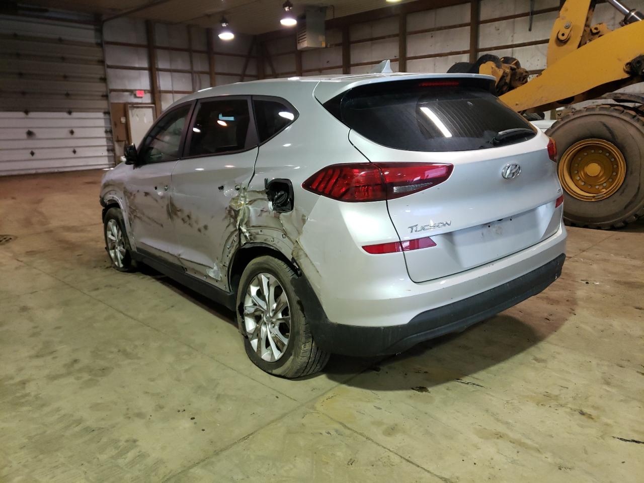 Photo 3 from auction – 2019 HYUNDAI TUCSON SE with VIN KM8J2CA49KU986590
