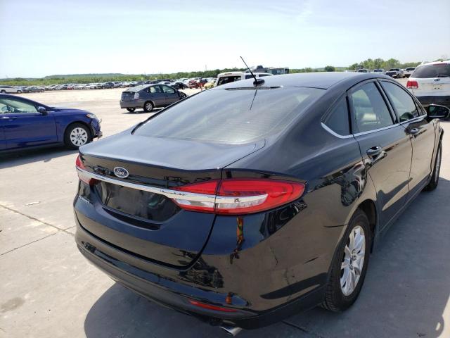 Photo 4 from auction – 2017 FORD FUSION S with VIN 3FA6P0G75HR412943