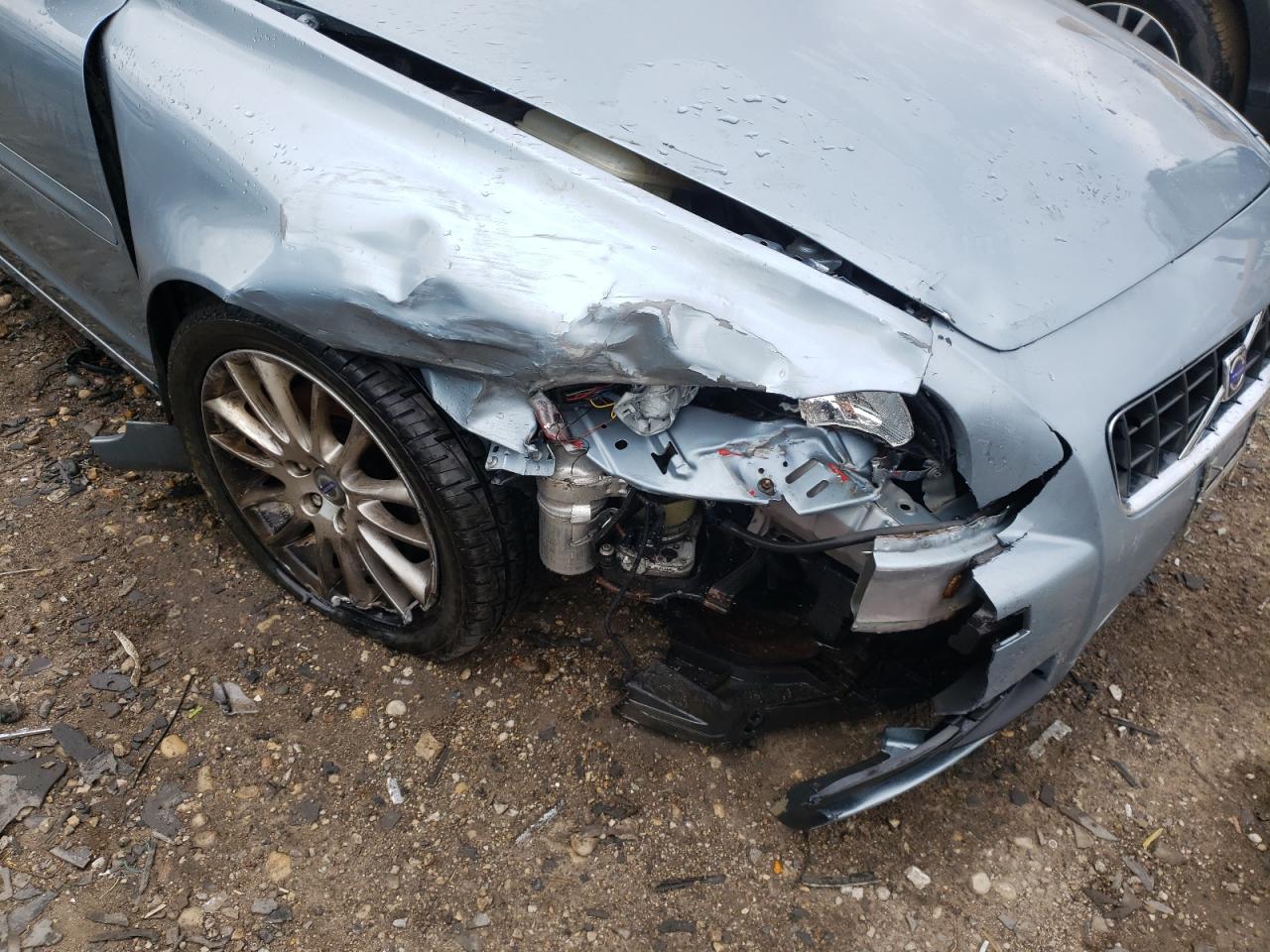 Photo 9 from auction – 2007 VOLVO C70 T5 with VIN YV1MC68297J017508