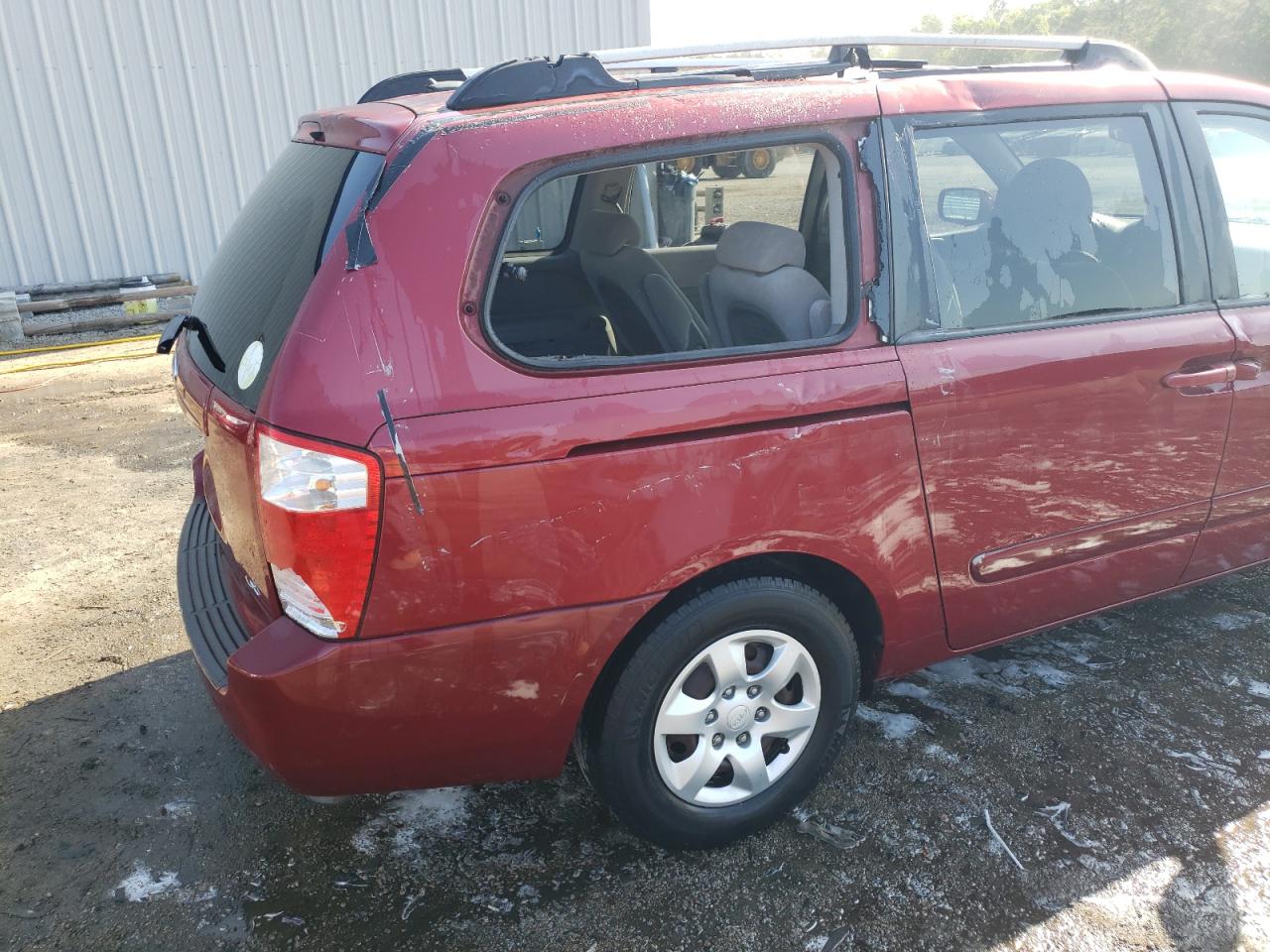 Photo 9 from auction – 2009 KIA SEDONA EX with VIN KNDMB233096275469