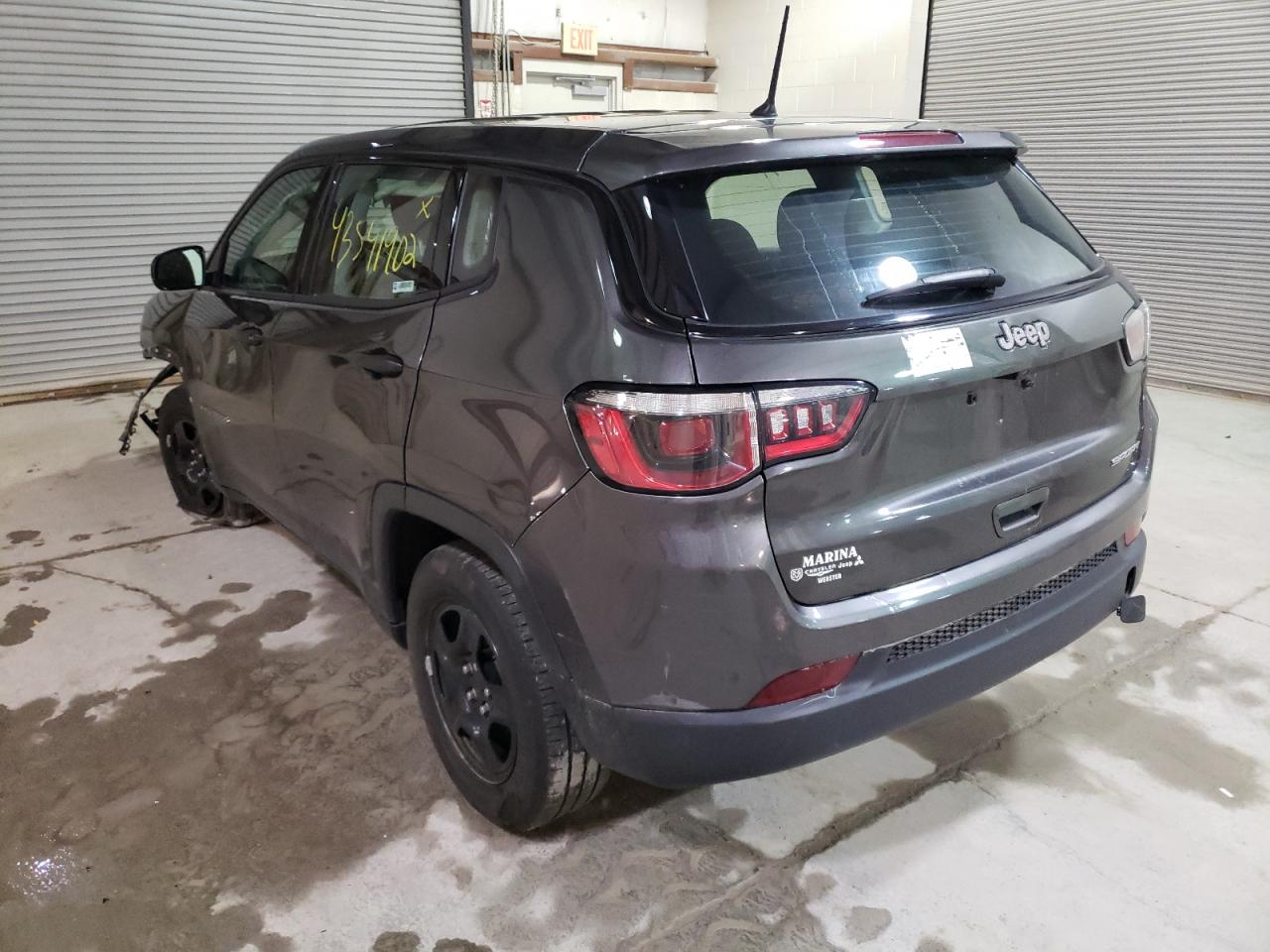 Photo 3 from auction – 2018 JEEP COMPASS SP with VIN 3C4NJCAB6JT300621