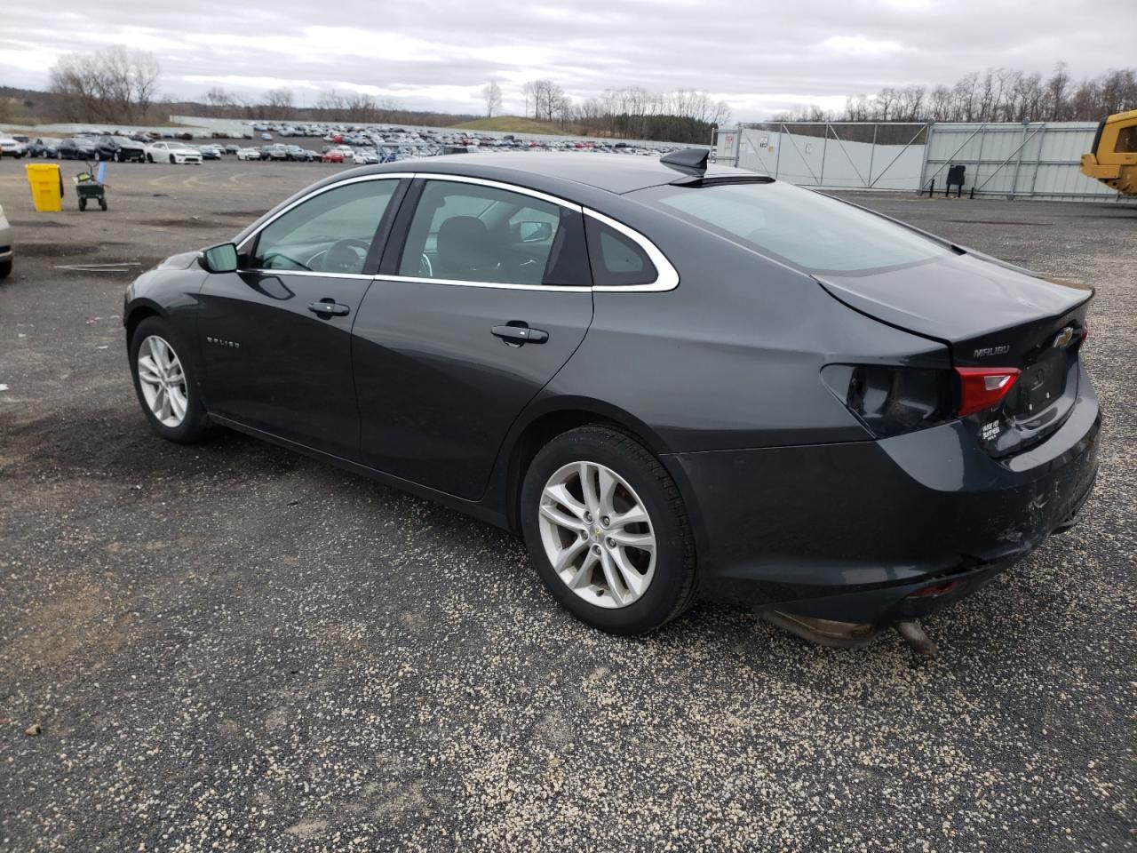 Photo 3 from auction – 2016 CHEVROLET MALIBU LT with VIN 1G1ZE5ST6GF298664