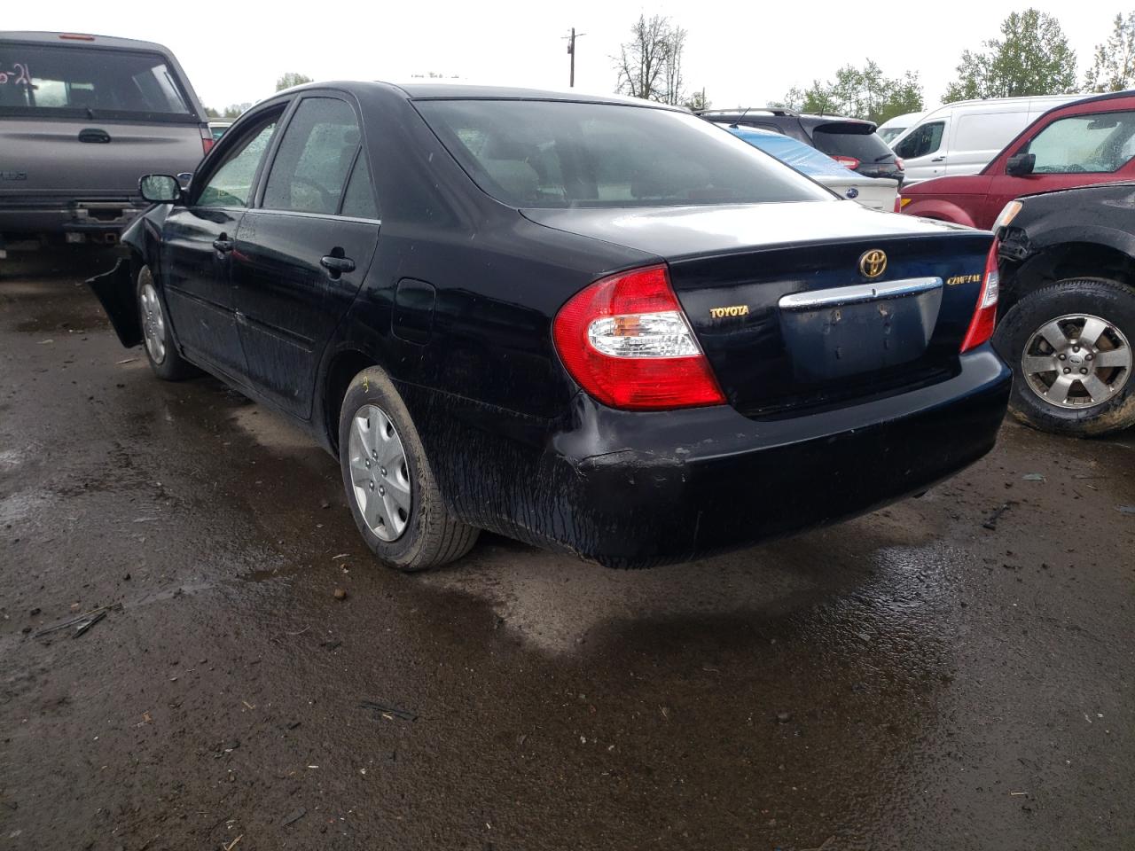 Photo 3 from auction – 2002 TOYOTA CAMRY LE with VIN JTDBE32K420094848