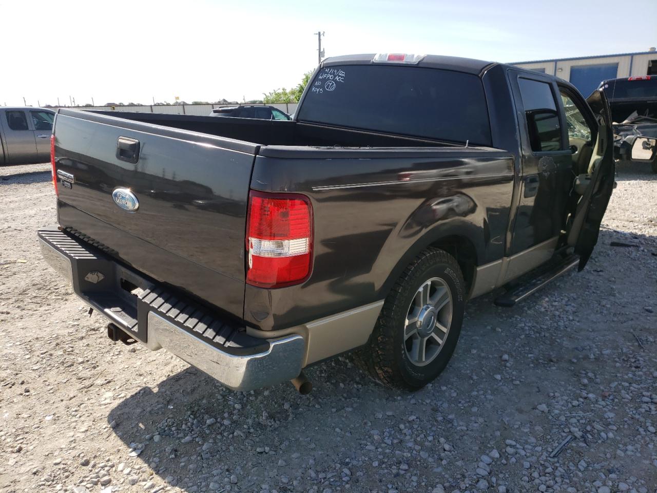 Photo 4 from auction – 2007 FORD F150 SUPER with VIN 1FTRW12W67KB22664