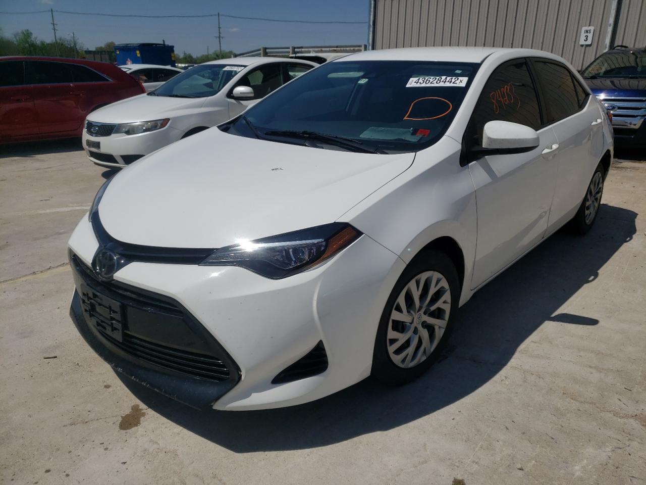 Photo 2 from auction – 2018 TOYOTA COROLLA L with VIN 2T1BURHE7JC989908