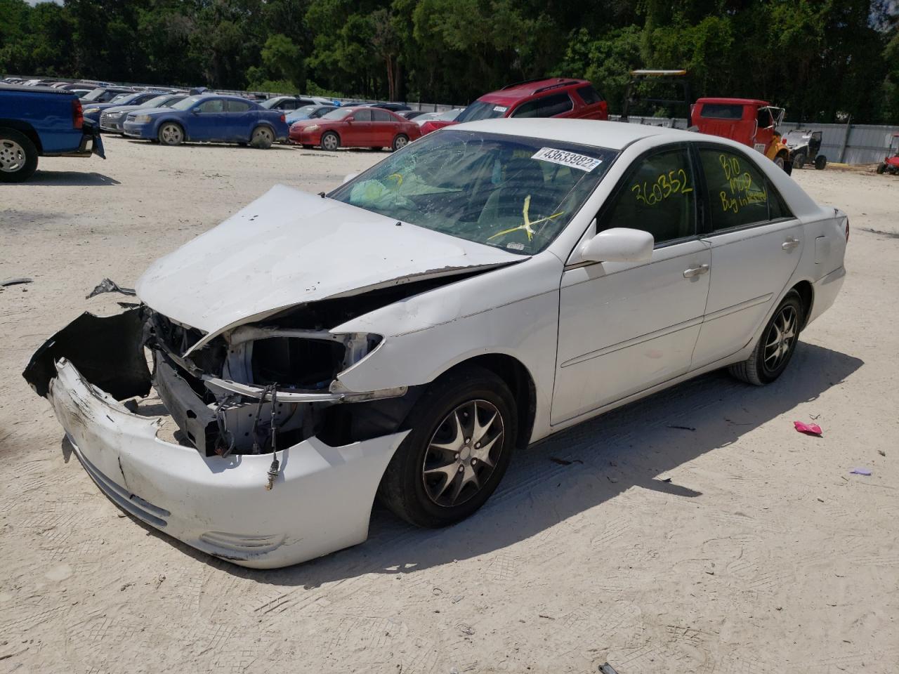 Photo 2 from auction – 2004 TOYOTA CAMRY LE with VIN 4T1BE32K94U275208