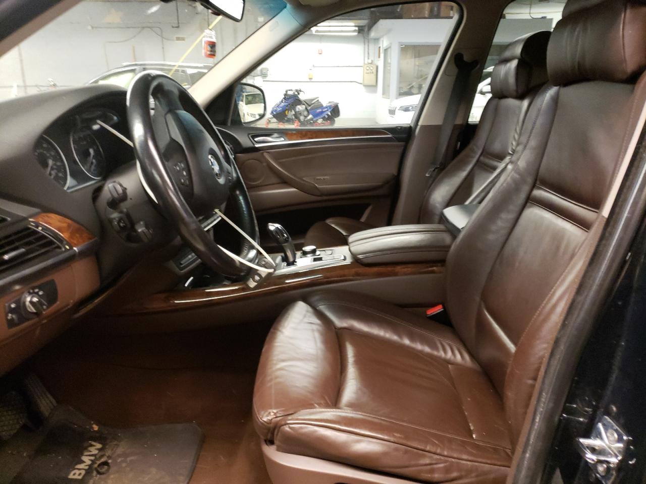Photo 5 from auction – 2007 BMW X5 3.0I with VIN 4USFE43587LY76649