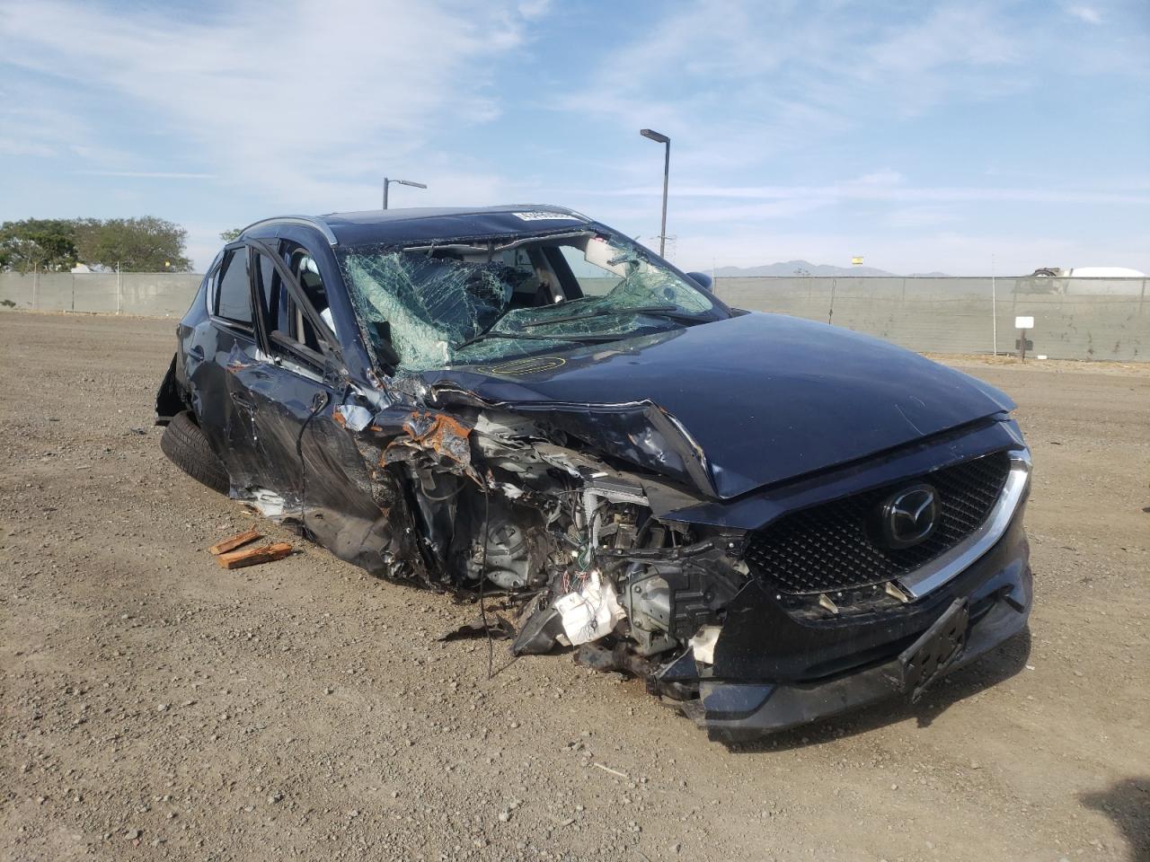 MAZDA CX-5 GRAND 2019 with VIN JM3KFADMXK1630185 - Photo from auction