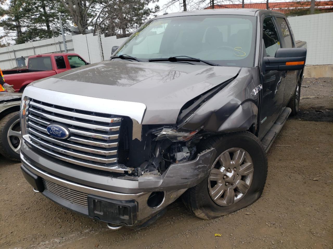 Photo 2 from auction – 2011 FORD F150 SUPER with VIN 1FTFW1ET5BFC98742