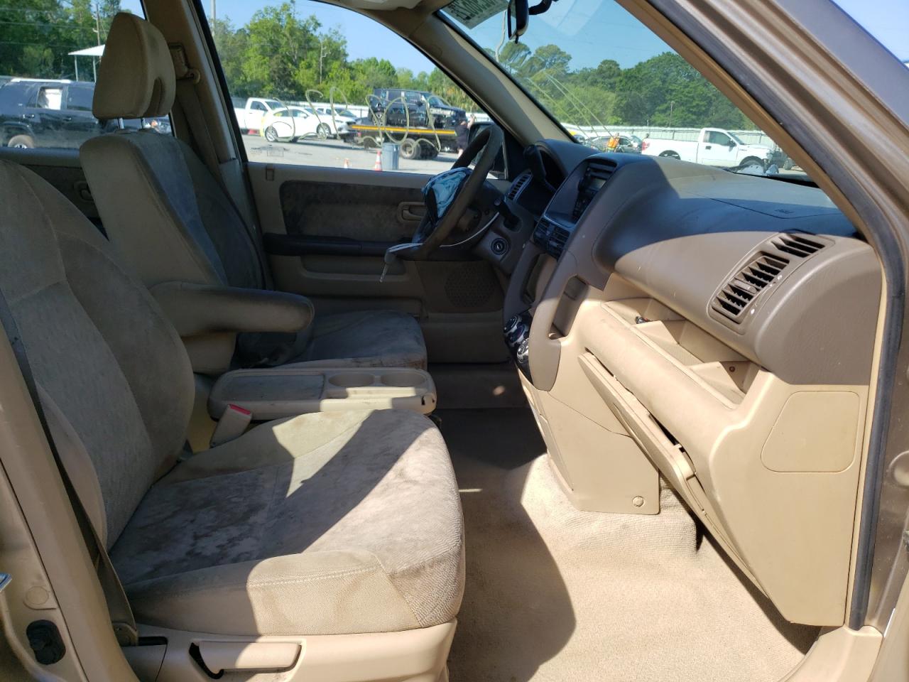Photo 5 from auction – 2005 HONDA CR-V LX with VIN SHSRD68565U304451