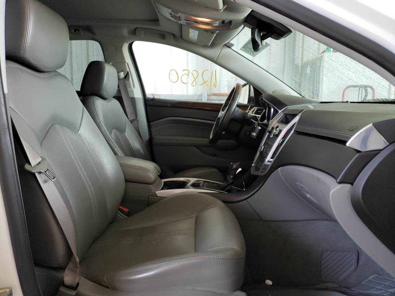 Photo 5 from auction – 2010 CADILLAC SRX PREMIU with VIN 3GYFNCEY1AS649211