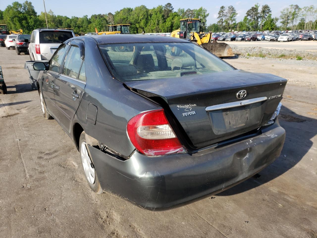 Photo 3 from auction – 2002 TOYOTA CAMRY LE with VIN 4T1BE32K82U595021