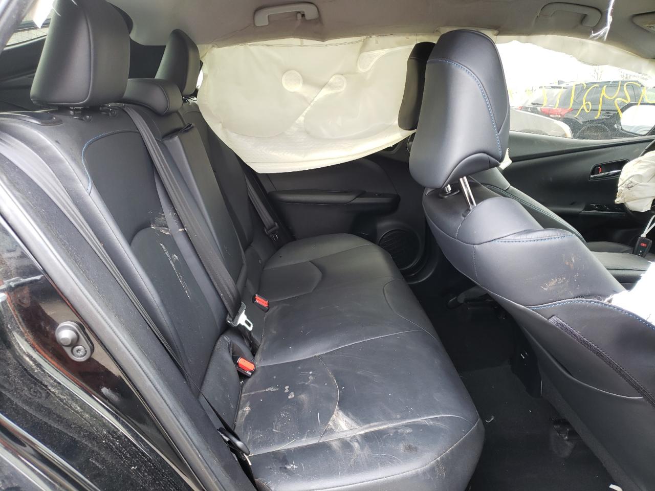 Photo 6 from auction – 2016 TOYOTA PRIUS with VIN JTDKARFU3G3520819