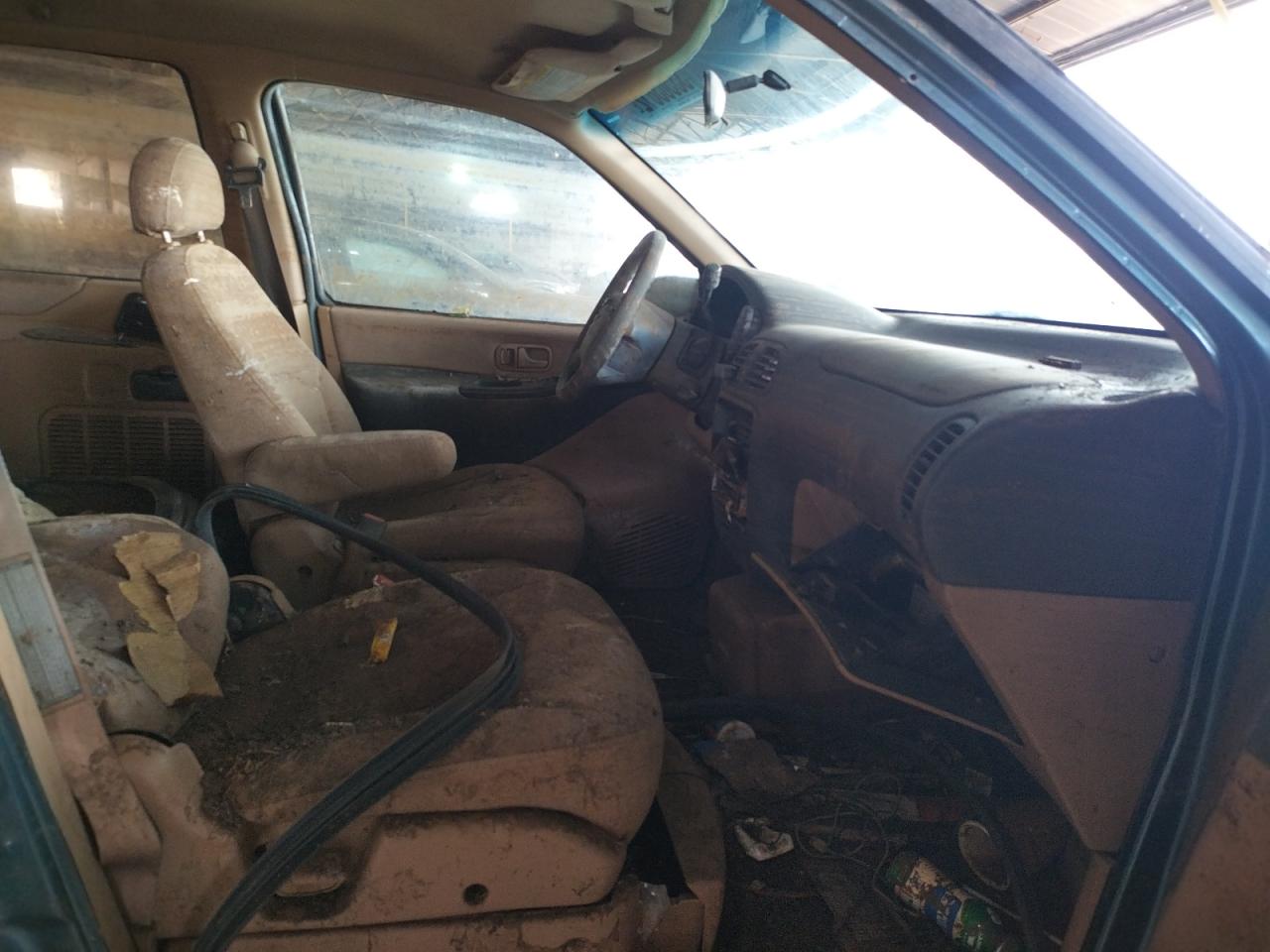 Photo 5 from auction – 1997 NISSAN QUEST XE with VIN 4N2DN1111VD855528