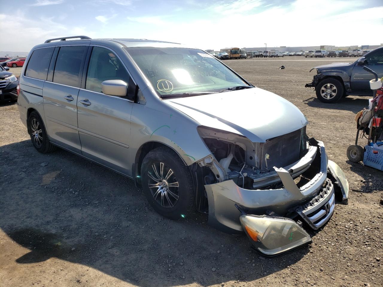 Photo 1 from auction – 2005 HONDA ODYSSEY TO with VIN 5FNRL38875B103127
