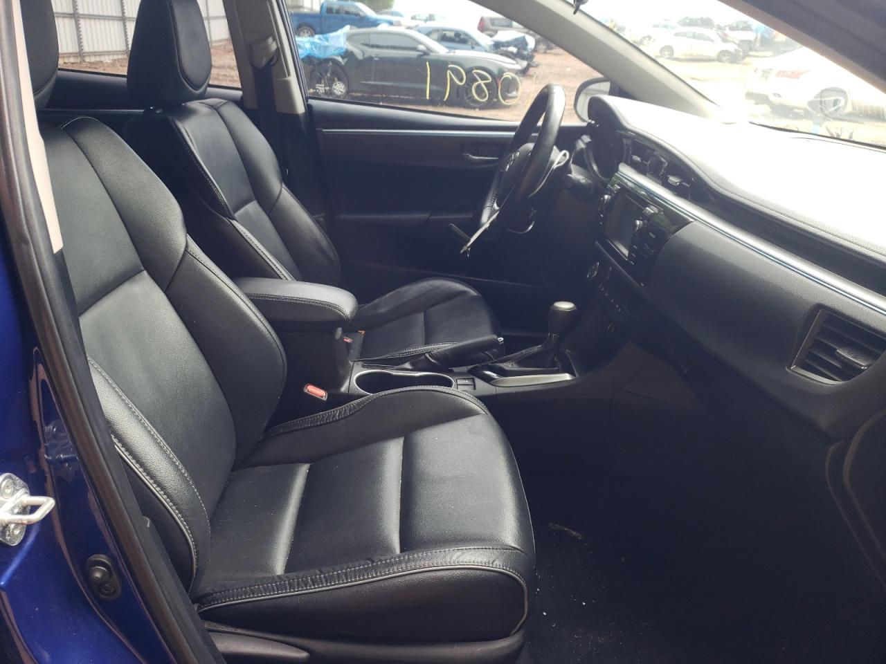 Photo 5 from auction – 2015 TOYOTA COROLLA with VIN 5YFBURHE2FP196622