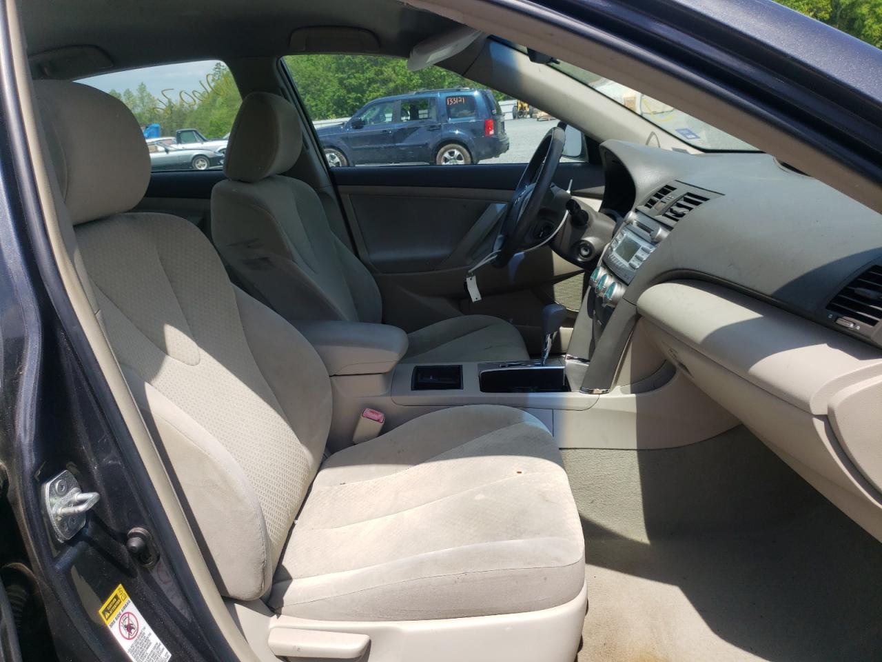 Photo 5 from auction – 2009 TOYOTA CAMRY with VIN 4T1BE46K09U907231