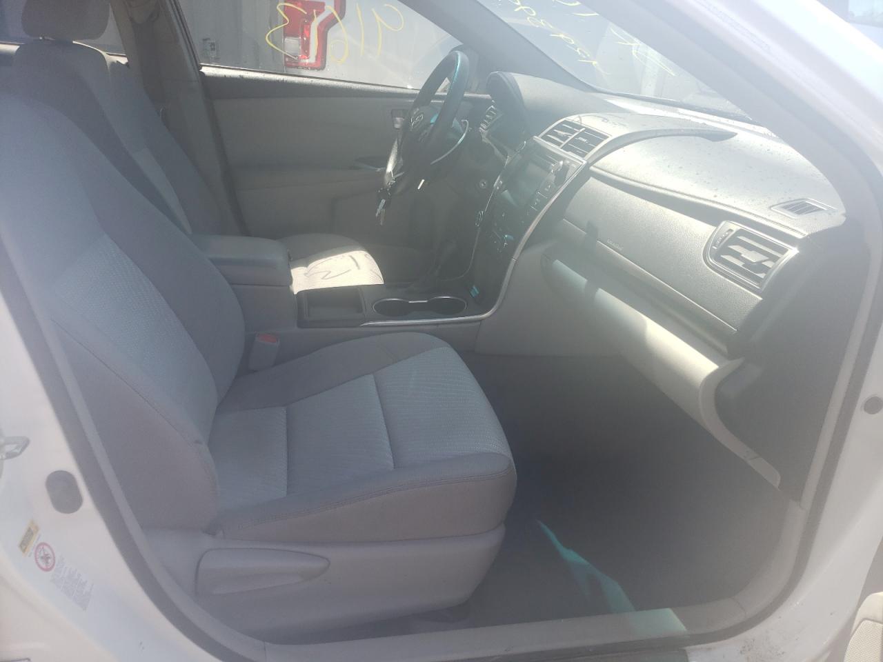 Photo 5 from auction – 2016 TOYOTA CAMRY LE with VIN 4T4BF1FK6GR522027