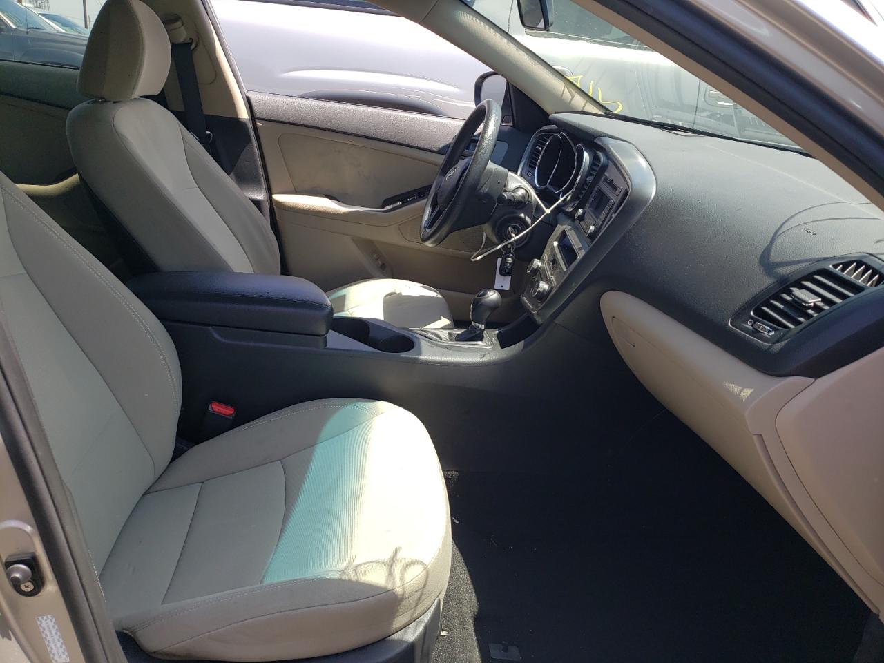 Photo 5 from auction – 2012 KIA OPTIMA LX with VIN KNAGM4A78C5276632