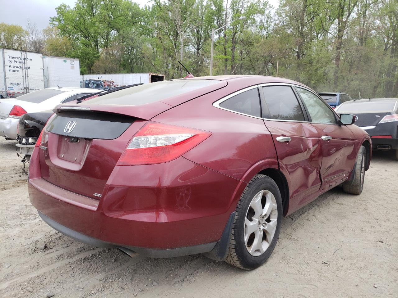 Photo 4 from auction – 2011 HONDA ACCORD CRO with VIN 5J6TF2H54BL000604