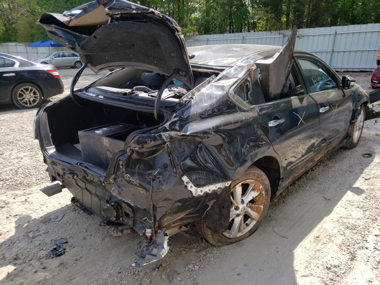 Photo 4 from auction – 2015 NISSAN ALTIMA 2.5 with VIN 1N4AL3AP2FN900585
