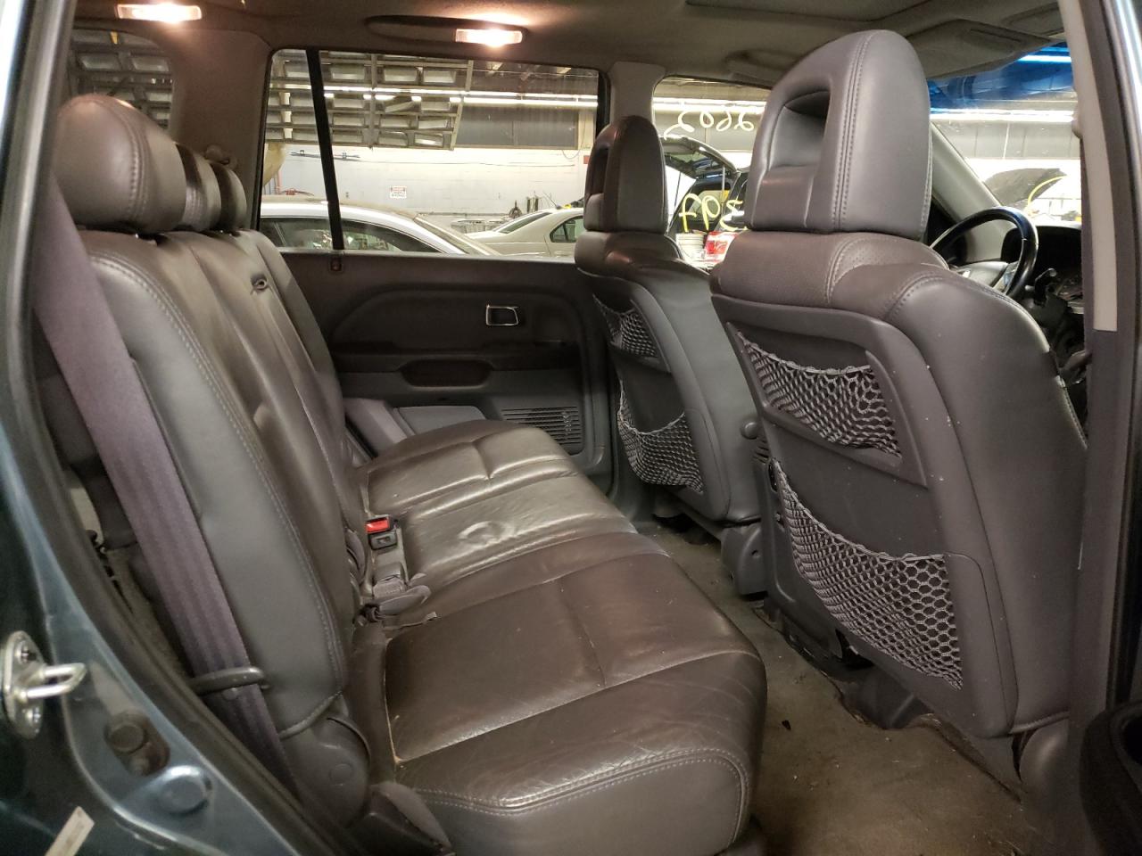 صورة رقم 6 من المزاد - 2005 HONDA PILOT EXL مع VIN 5FNYF18685B021042