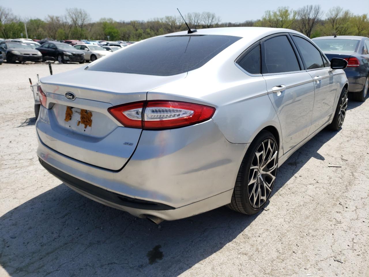 Photo 4 from auction – 2016 FORD FUSION SE with VIN 3FA6P0H79GR198908