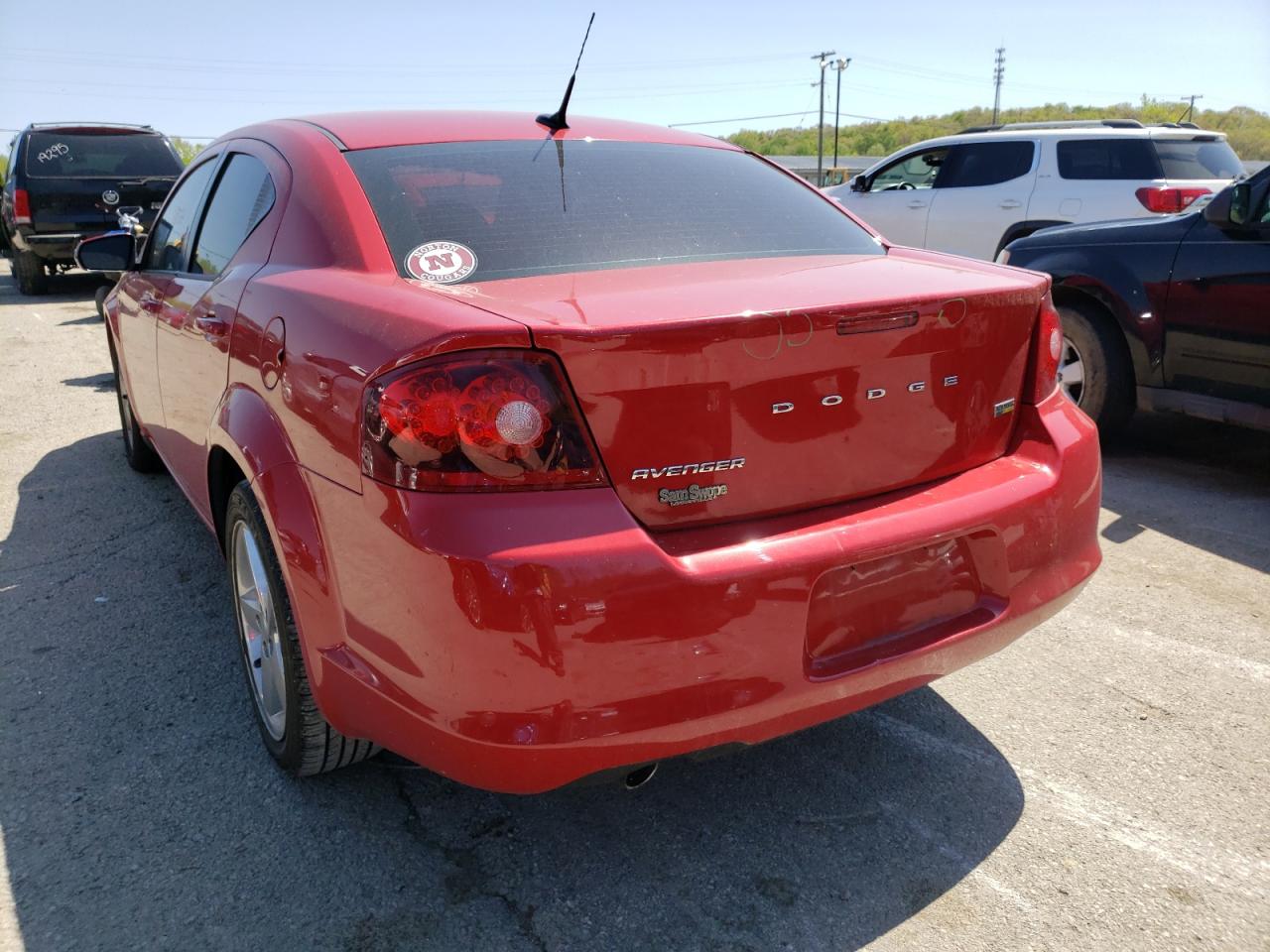Photo 3 from auction – 2011 DODGE AVENGER LU with VIN 1B3BD2FG3BN528782