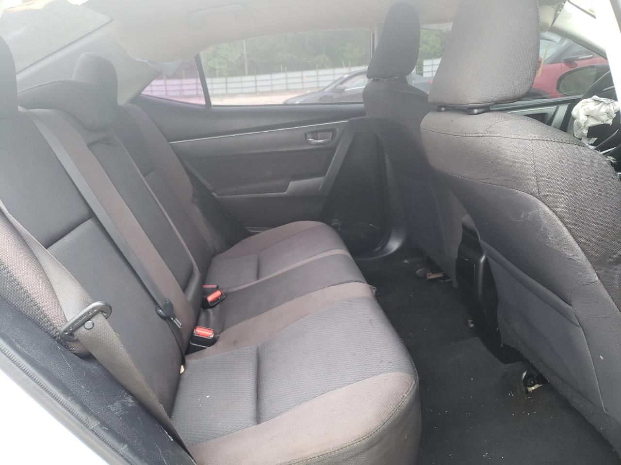 Photo 6 from auction – 2017 TOYOTA COROLLA L with VIN 5YFBURHE9HP690222