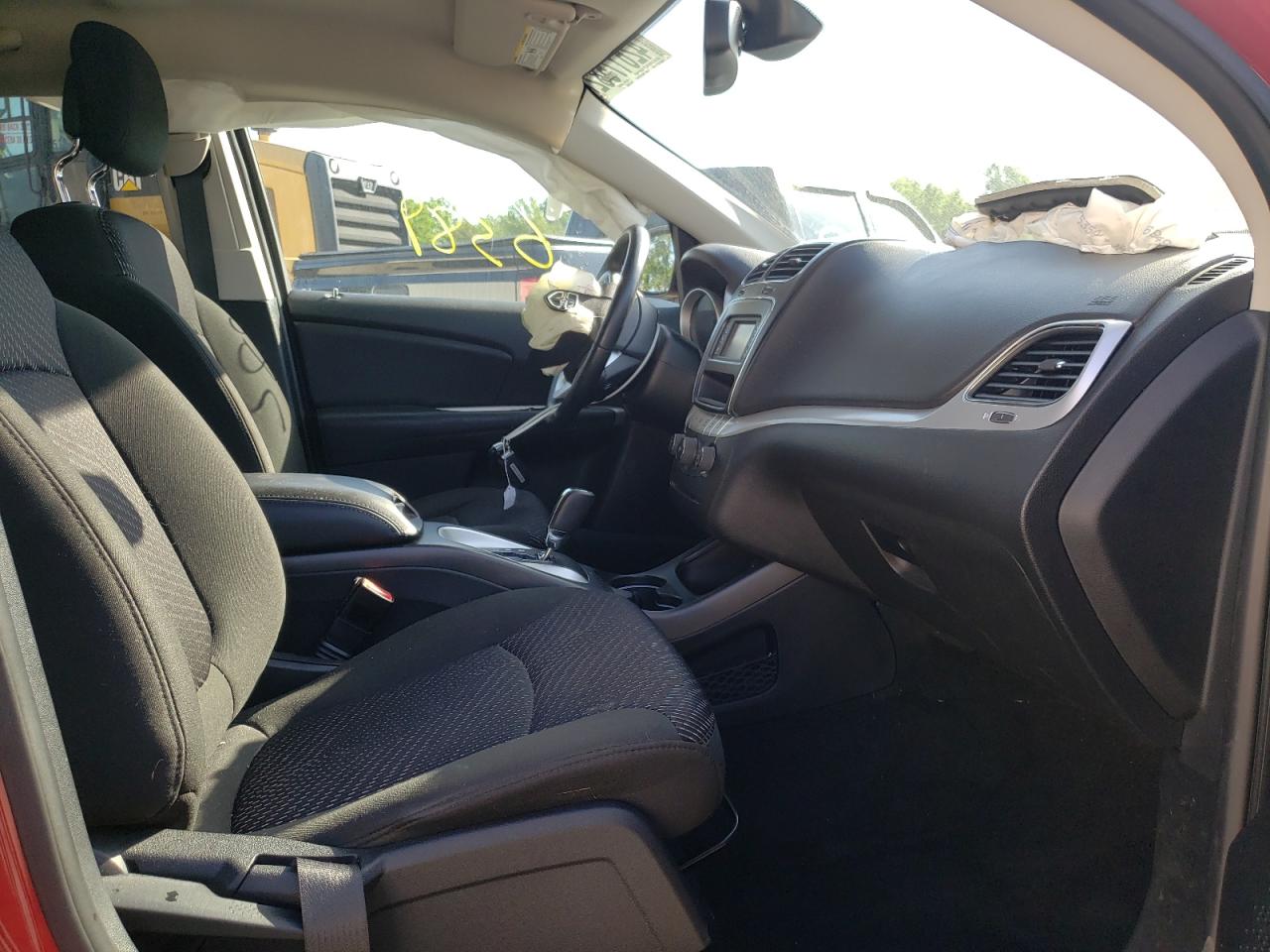 Photo 5 from auction – 2020 DODGE JOURNEY SE with VIN 3C4PDCAB0LT277646