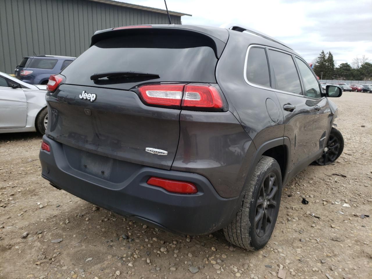 Photo 4 from auction – 2016 JEEP CHEROKEE L with VIN 1C4PJLCB7GW265371