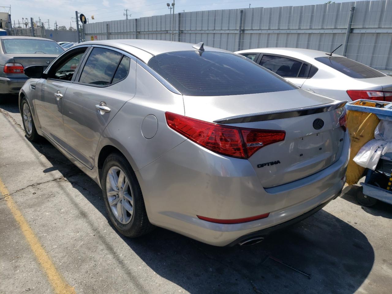 Photo 3 from auction – 2012 KIA OPTIMA LX with VIN KNAGM4A78C5276632