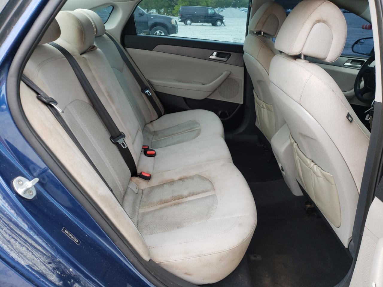 Photo 6 from auction – 2016 HYUNDAI SONATA SE with VIN 5NPE24AF1GH376939