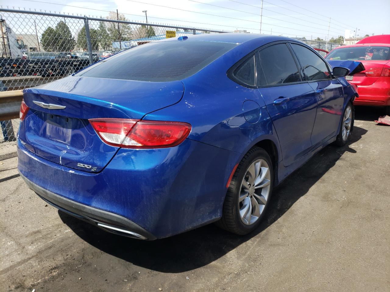 Photo 4 from auction – 2015 CHRYSLER 200 S with VIN 1C3CCCDGXFN736473