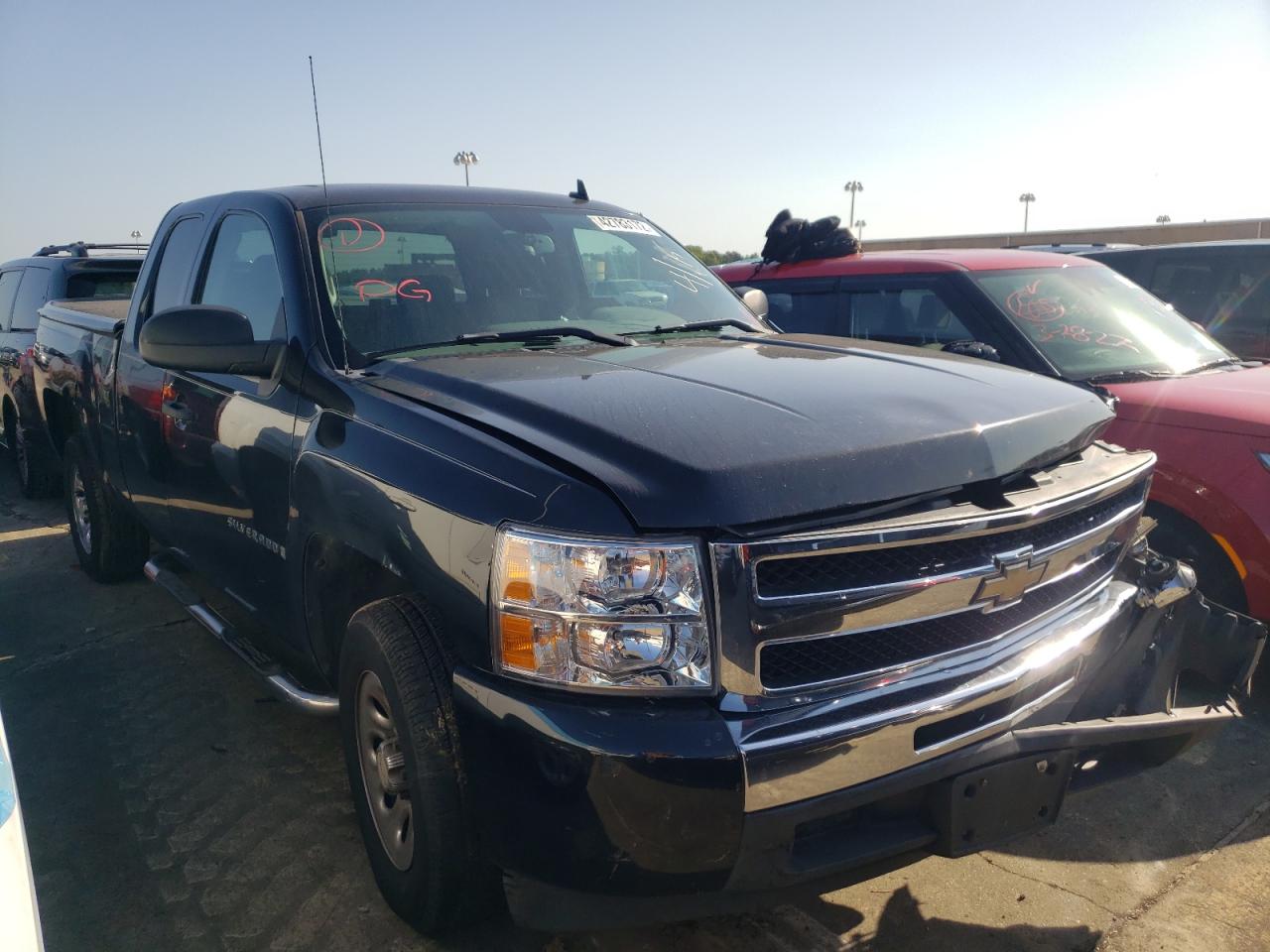 CHEVROLET SILVERADO 2009 with VIN 1GCEC19C19Z183062 - Photo from auction