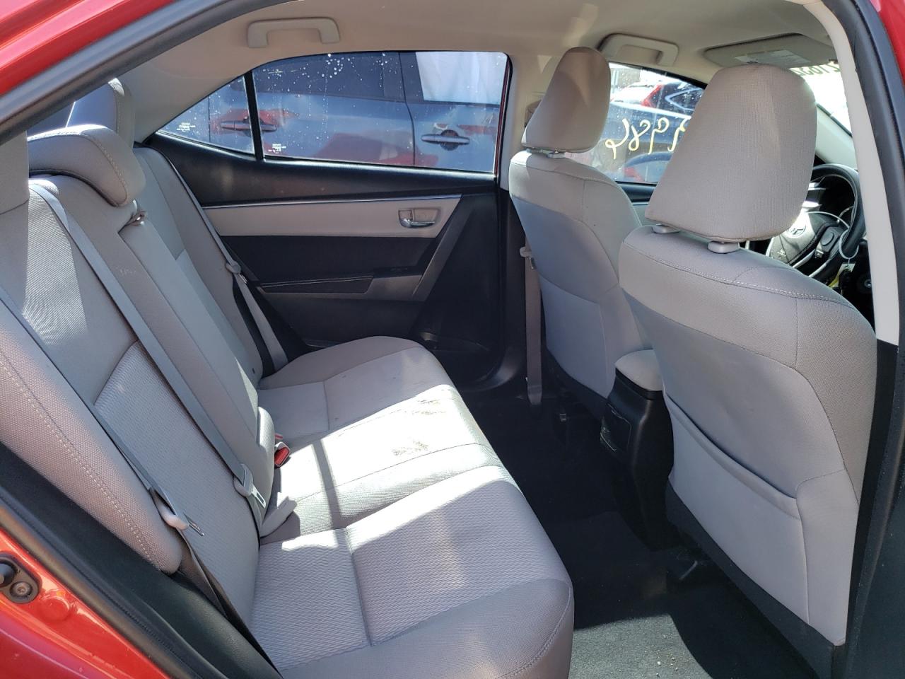 Photo 6 from auction – 2015 TOYOTA COROLLA L with VIN 5YFBURHE6FP201790