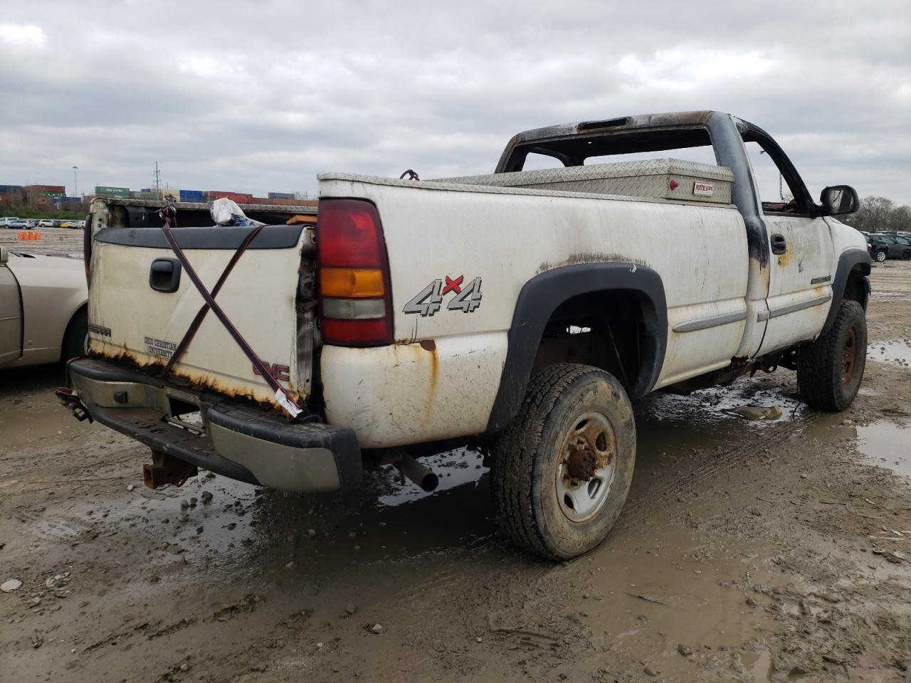Photo 4 from auction – 2001 GMC SIERRA K25 with VIN 1GTHK24G51E177518