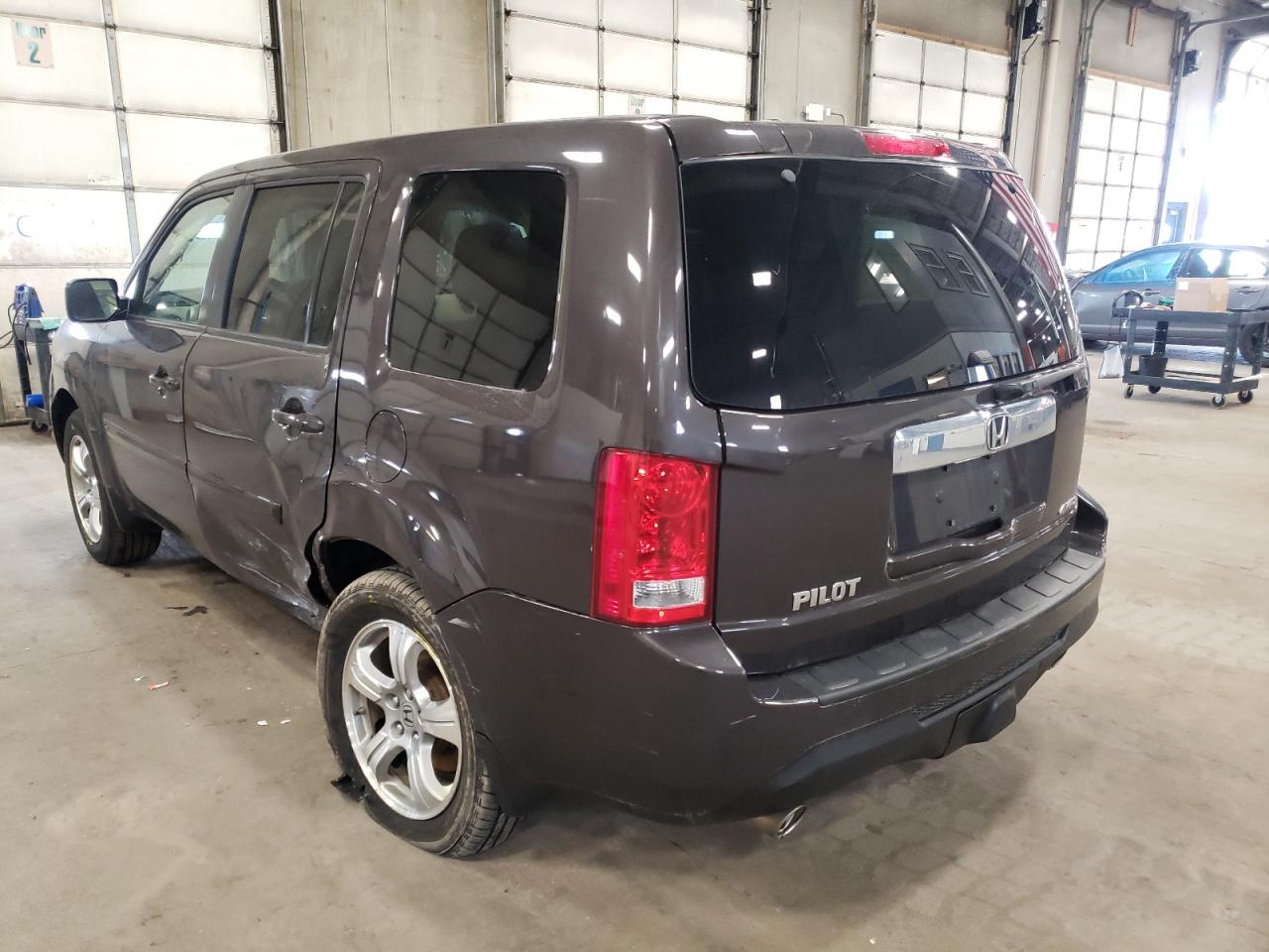 Photo 3 from auction – 2013 HONDA PILOT EXL with VIN 5FNYF4H56DB036159