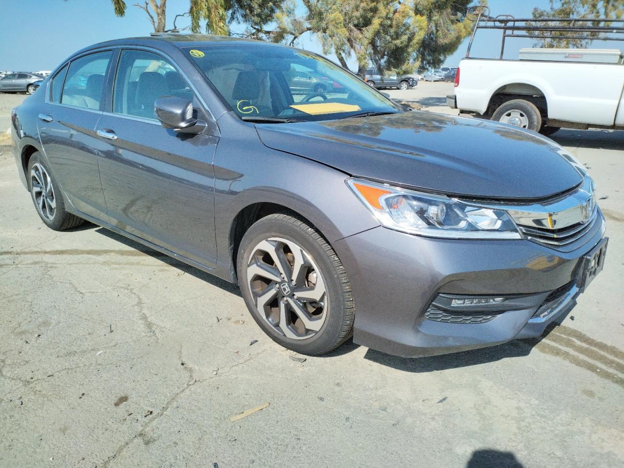 HONDA ACCORD EX 2017 with VIN 1HGCR2F74HA232157 - Photo from auction