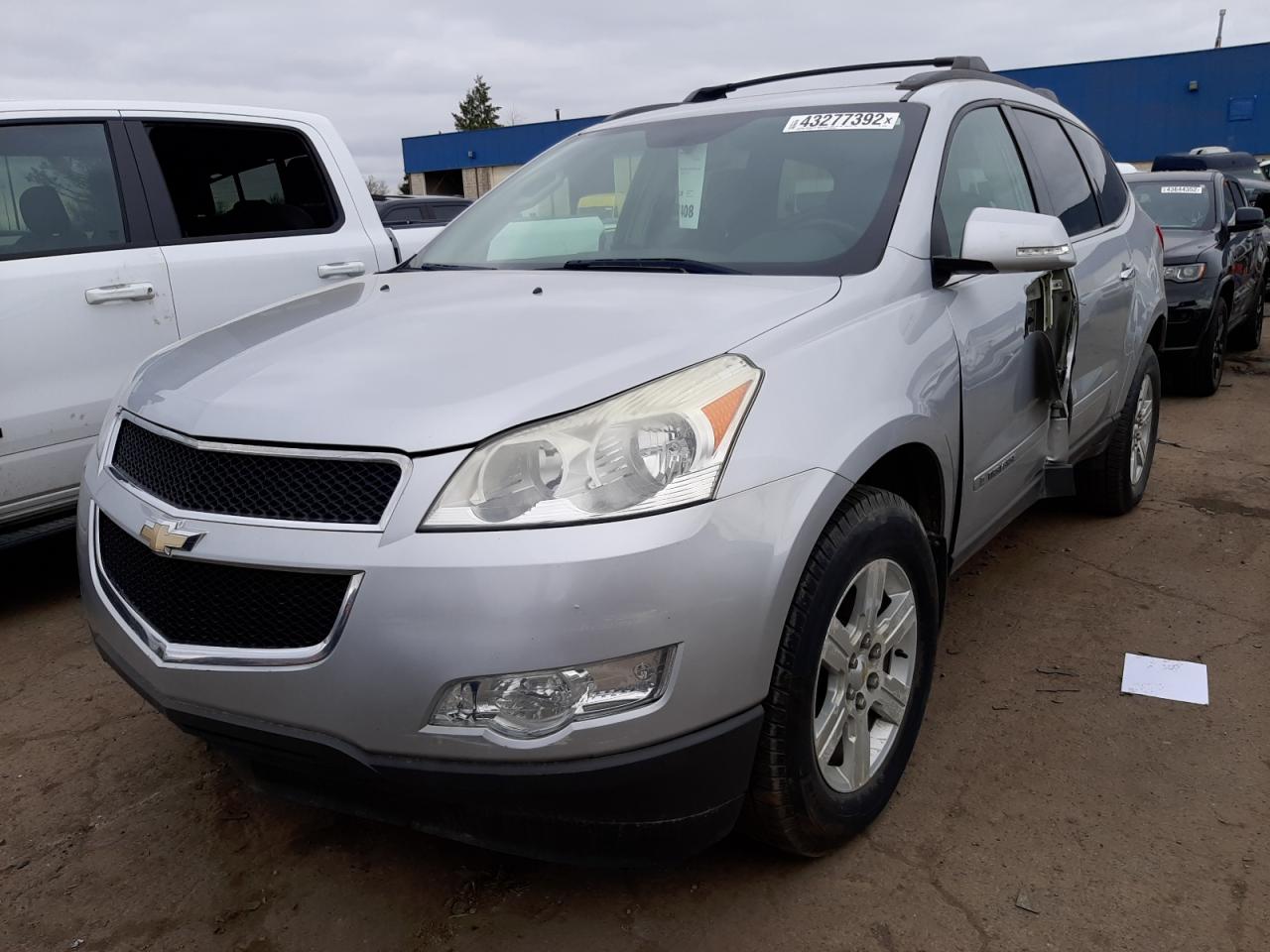 Photo 2 from auction – 2009 CHEVROLET TRAVERSE L with VIN 1GNER23DX9S128549