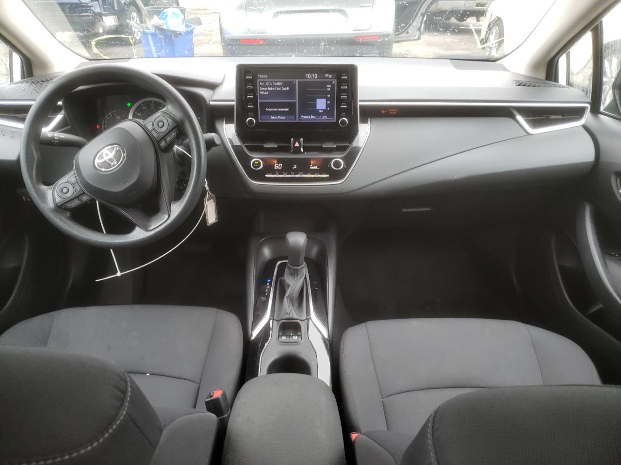 Photo 9 from auction – 2020 TOYOTA COROLLA LE with VIN 5YFEPRAE8LP075894