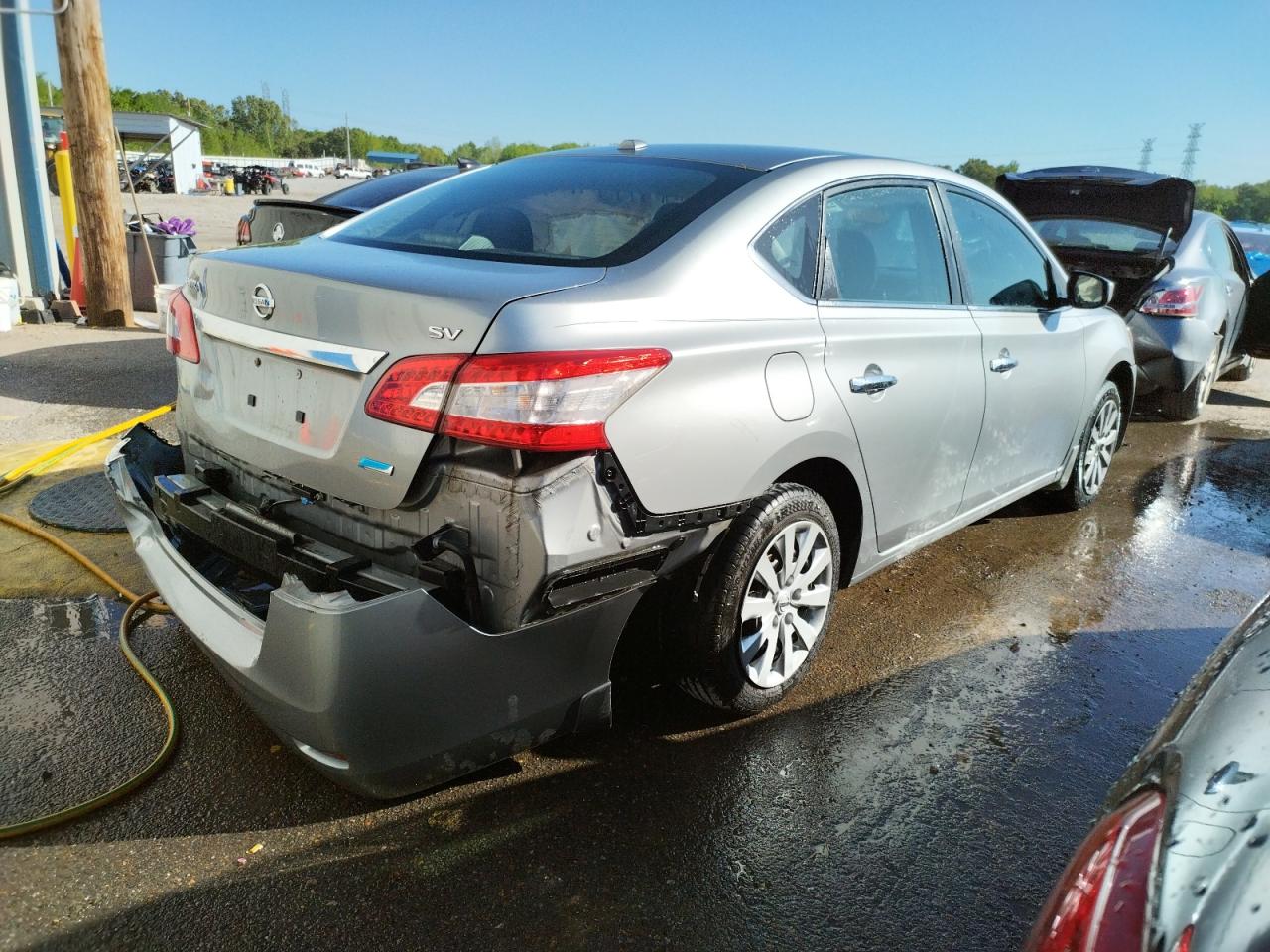 Photo 4 from auction – 2014 NISSAN SENTRA S with VIN 3N1AB7AP1EY295774