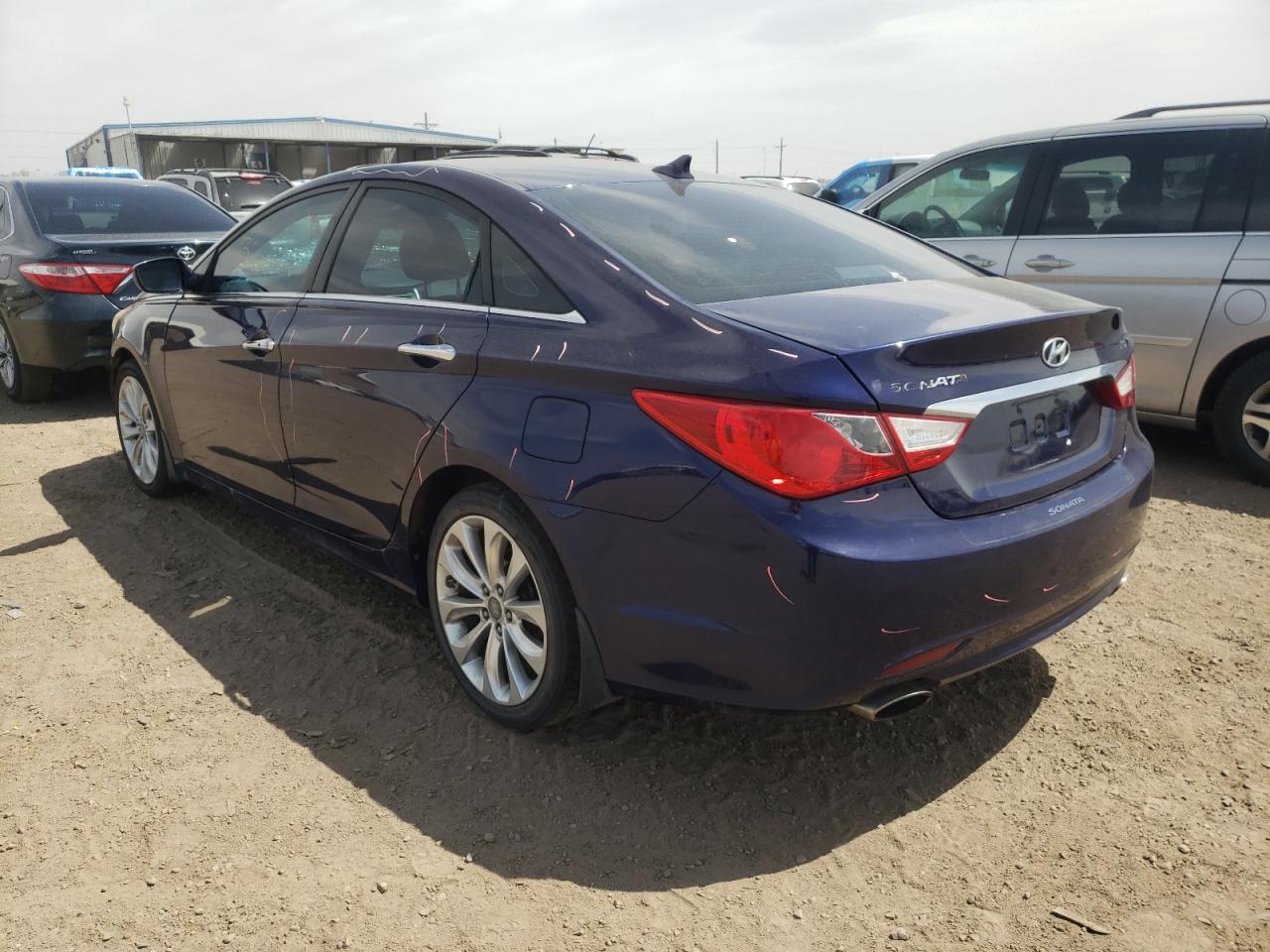 Photo 3 from auction – 2011 HYUNDAI SONATA SE with VIN 5NPEC4AB2BH214109