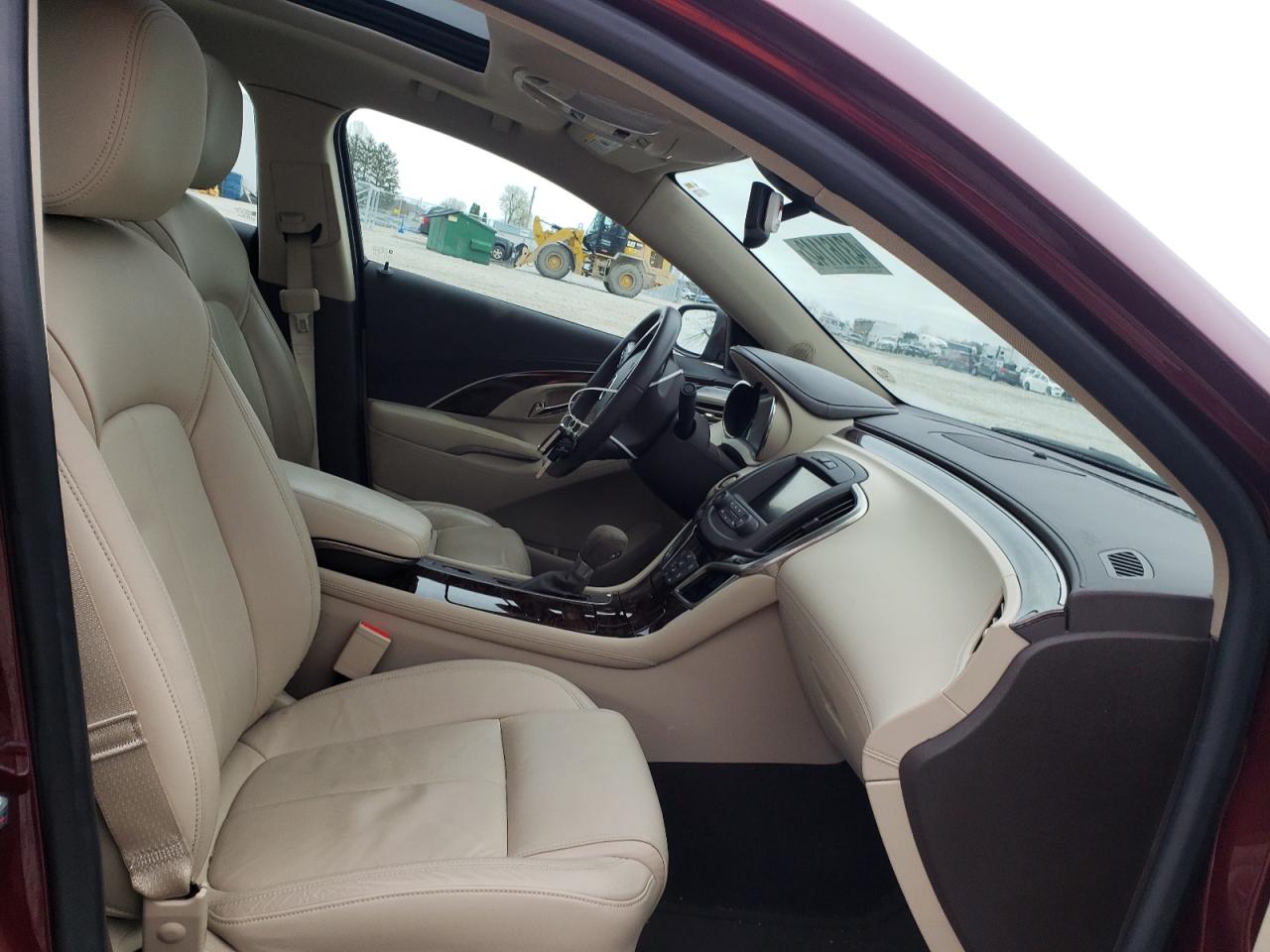 Photo 5 from auction – 2016 BUICK LACROSSE with VIN 1G4GB5G3XGF157155